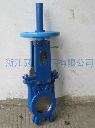 使用手動(dòng)刀閘閥應(yīng)當(dāng)注意什么事項(xiàng)？